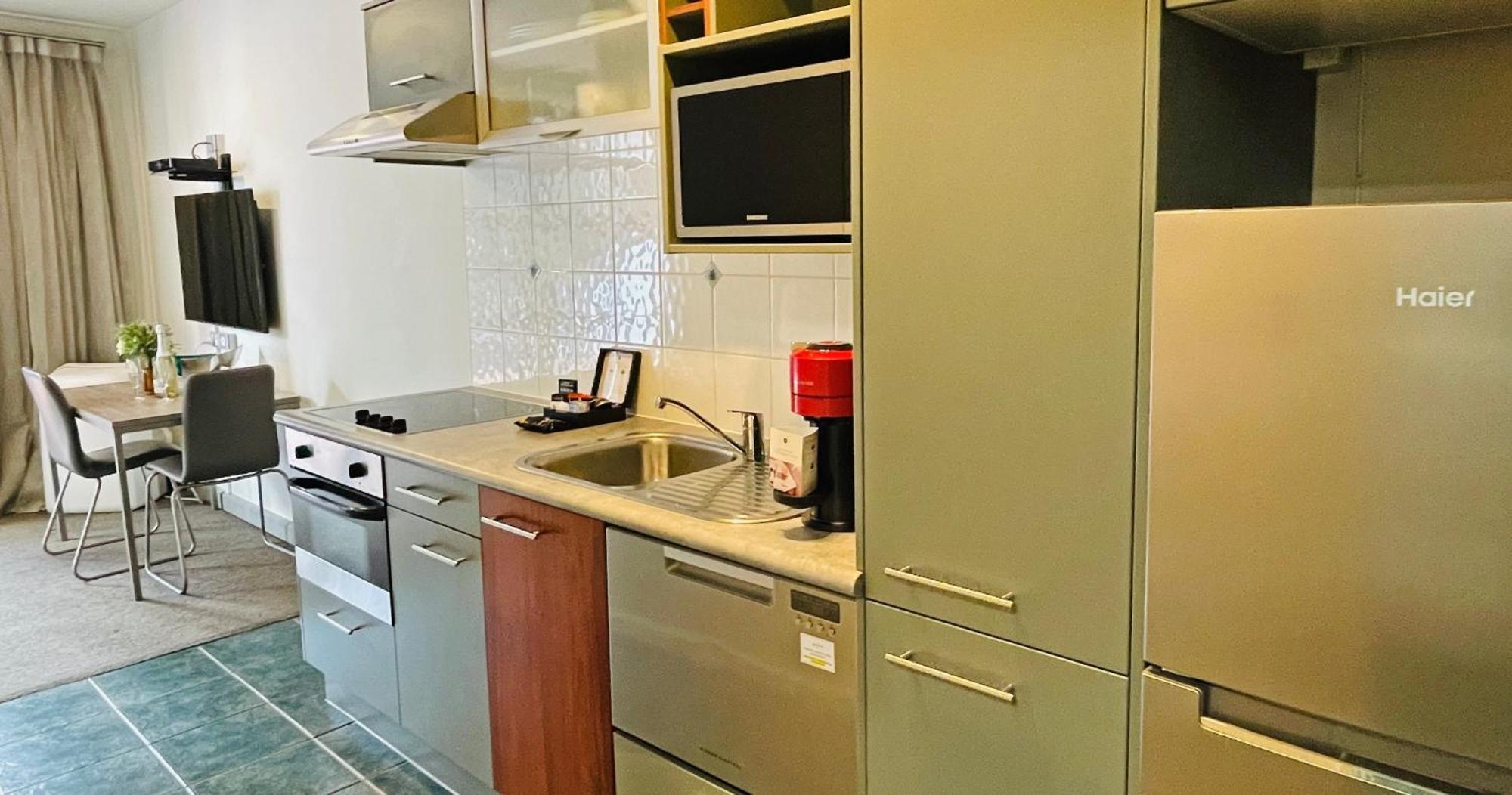 Quest Atrium Serviced Apartments Веллінгтон Екстер'єр фото