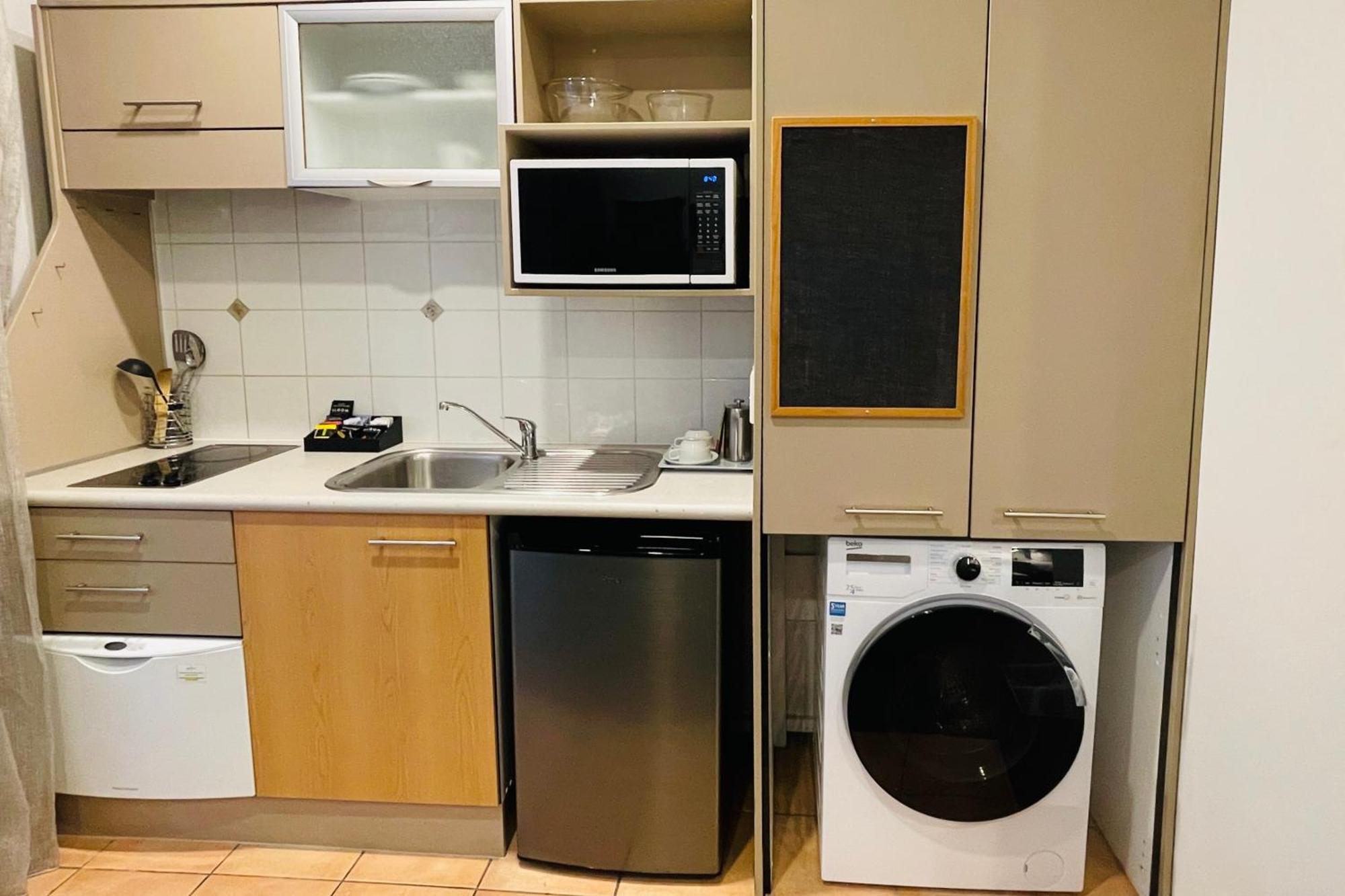 Quest Atrium Serviced Apartments Веллінгтон Екстер'єр фото